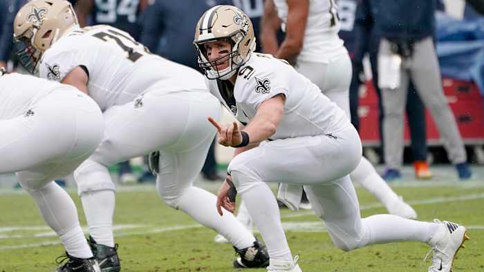 Brees followed up his record-breaking performance with 279 yards in a 38–28 win over Tennessee.